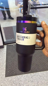 STANLEY Quencher H2.0 FlowState Tumbler 40 oz – Black